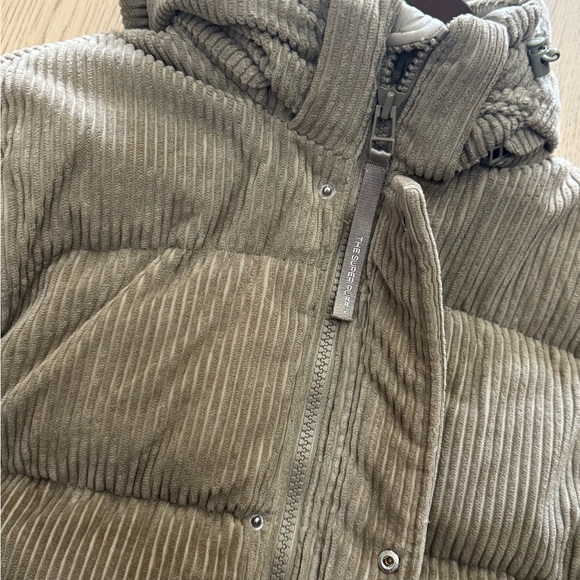 ARITZIA SUPERPUFF CORDUROY CUSHCORD SHORTY JACKET - Picture 7 of 16